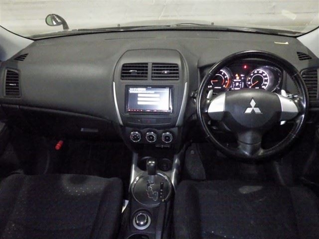 MITSUBISHI RVR