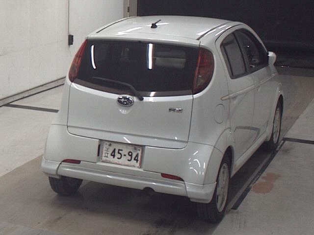 SUBARU R2