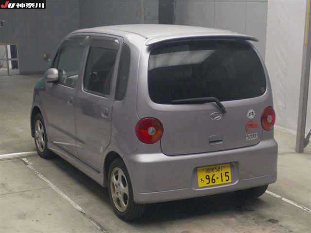 DAIHATSU MOVE LATTE
