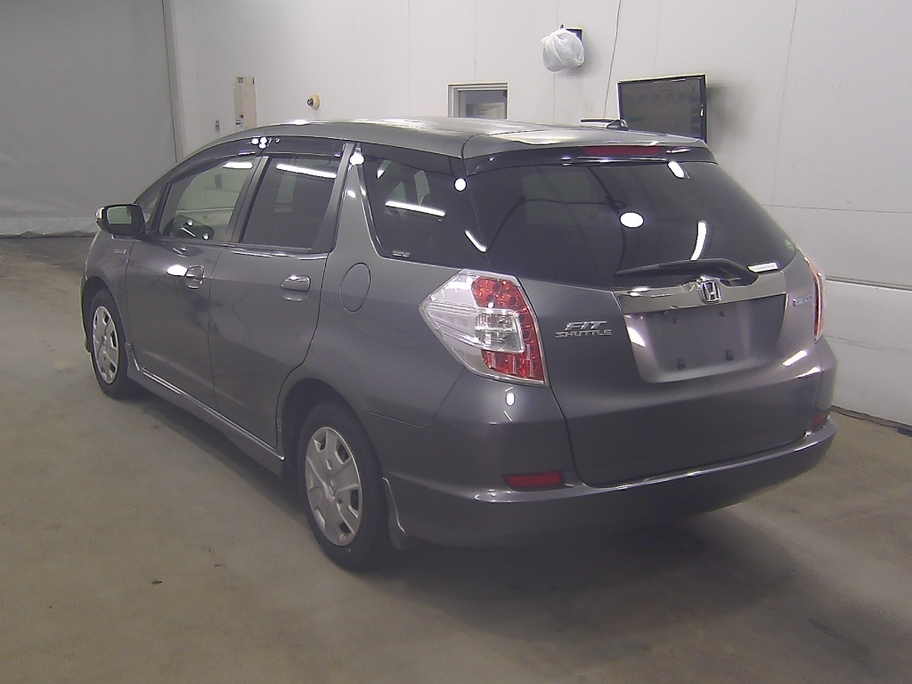 HONDA FIT SHUTTLE