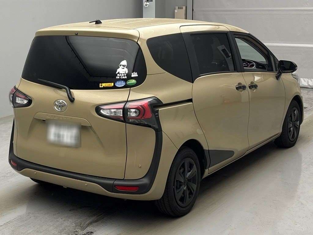 TOYOTA SIENTA