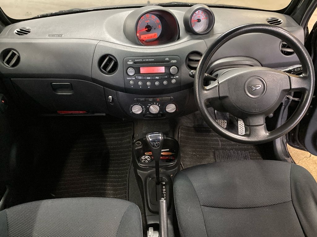 DAIHATSU ESSE