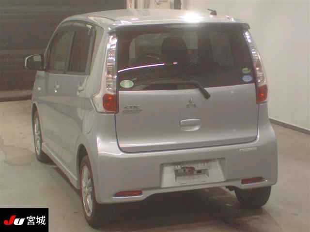 MITSUBISHI EK CUSTOM