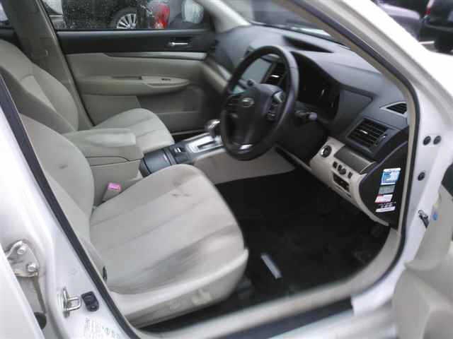SUBARU LEGACY B4
