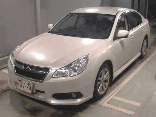 SUBARU LEGACY B4