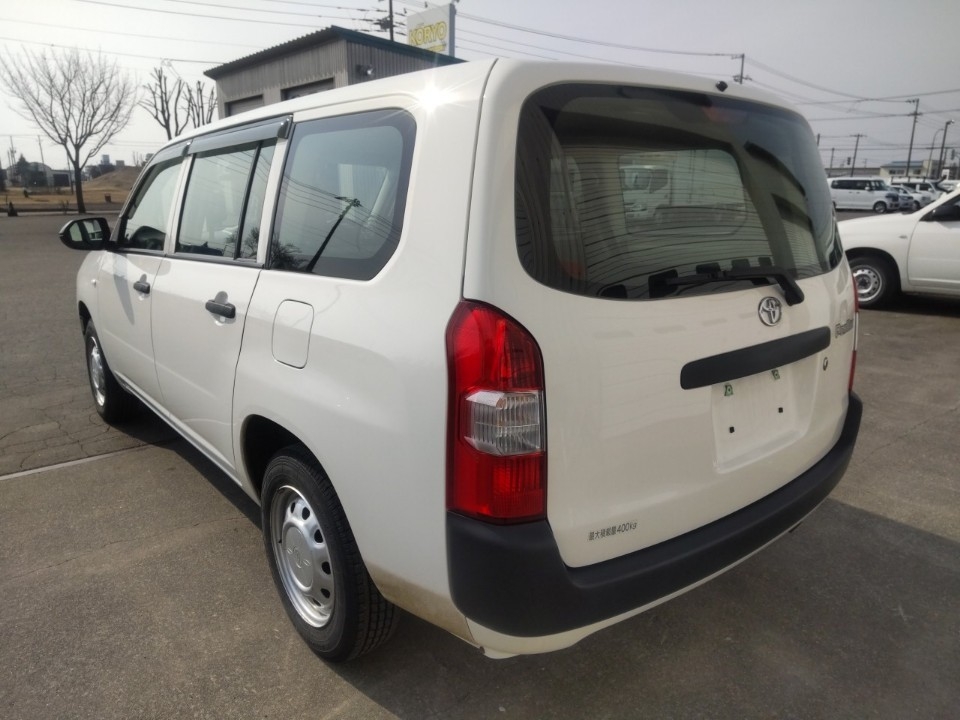 TOYOTA PROBOX