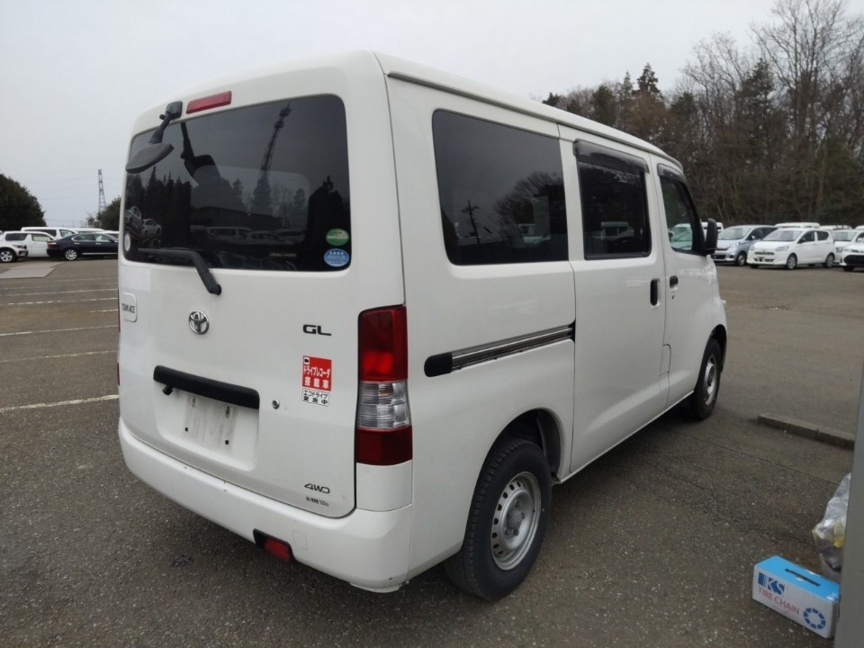 TOYOTA TOWN ACE