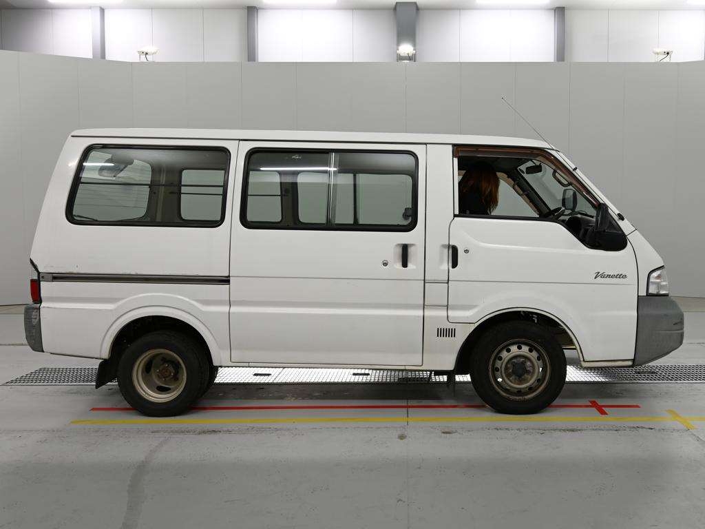NISSAN VANETTE