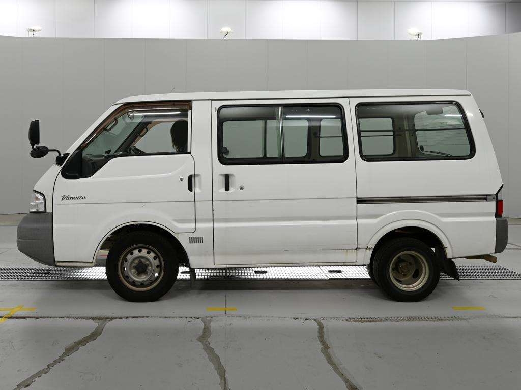 NISSAN VANETTE