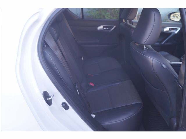 LEXUS CT200H