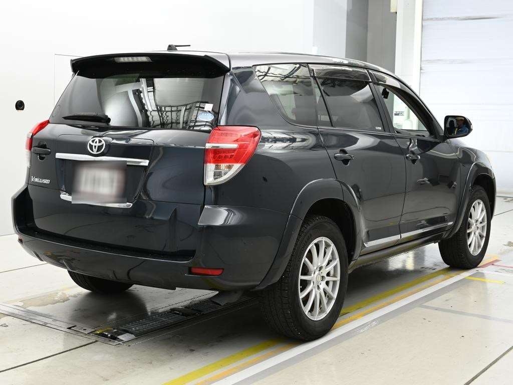 TOYOTA VANGUARD