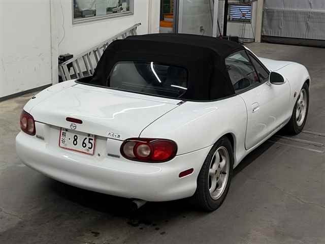 MAZDA ROADSTER