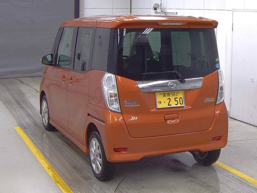 NISSAN DAYZ ROOX