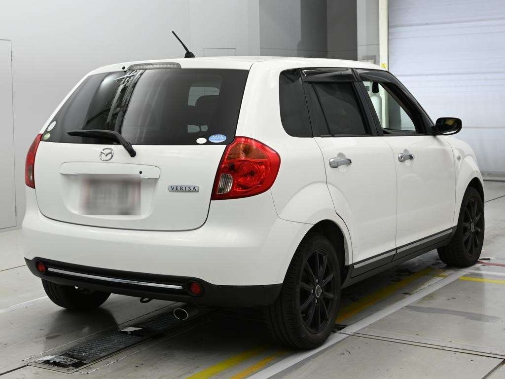 MAZDA VERISA