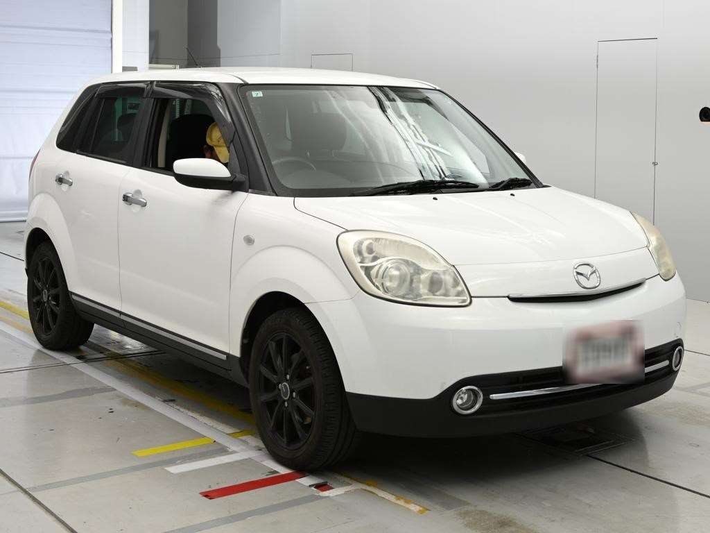 MAZDA VERISA