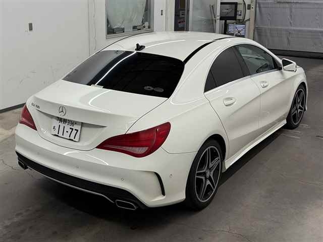 MERCEDES-BENZ CLA-CLASS