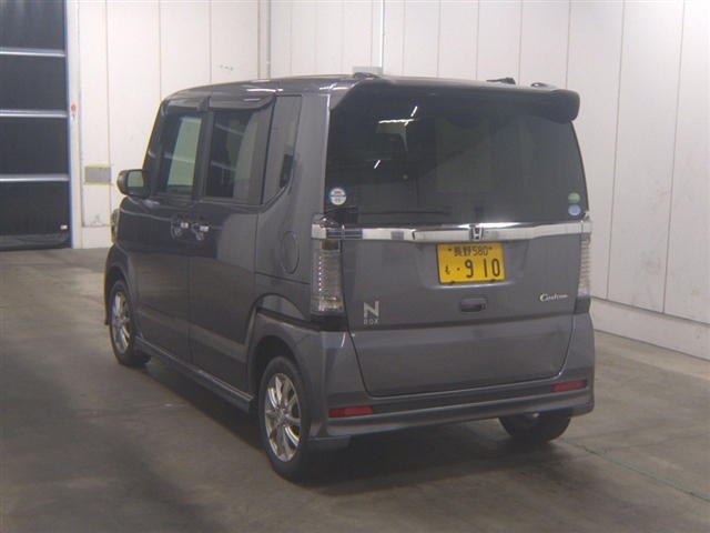 HONDA N-BOX+
