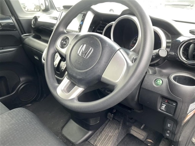 HONDA N-BOX+