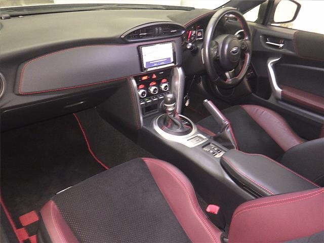 SUBARU BRZ