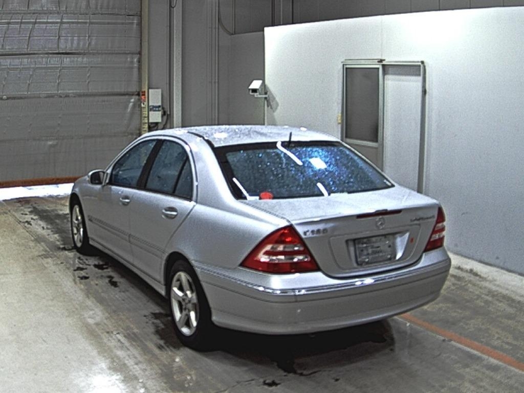 MERCEDES-BENZ C-CLASS