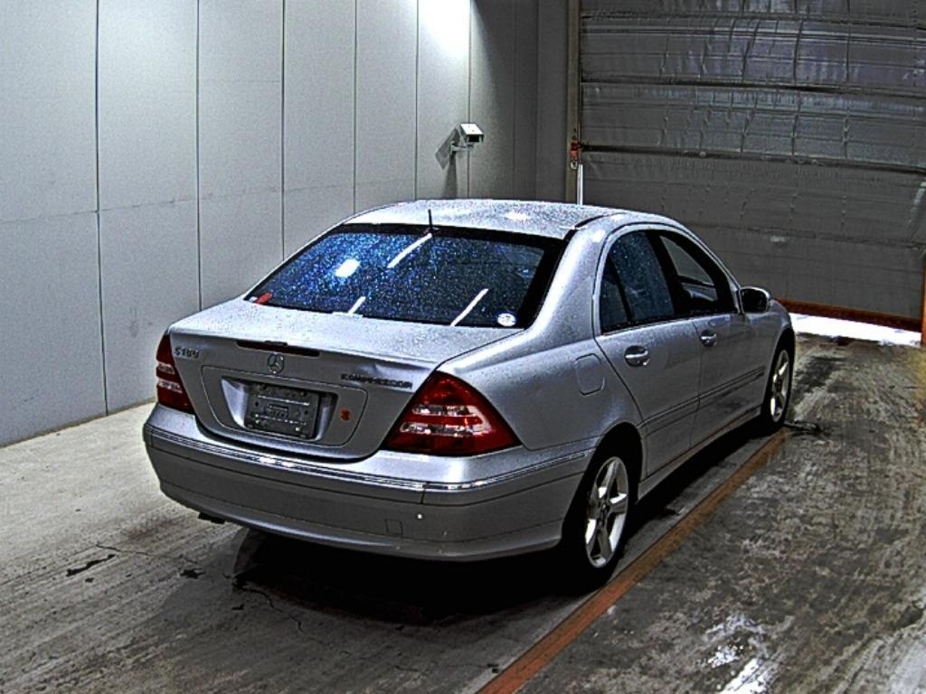 MERCEDES-BENZ C-CLASS