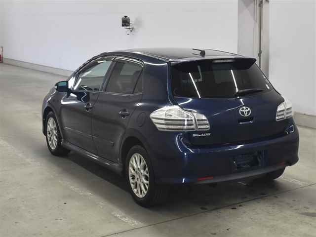 TOYOTA BLADE