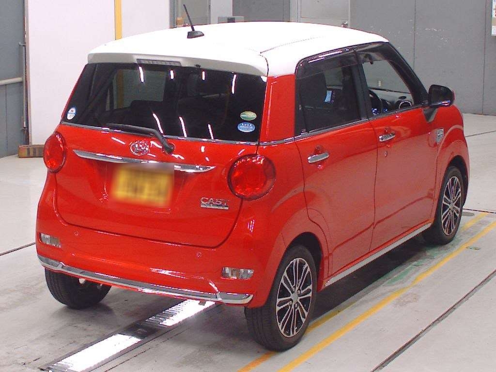 DAIHATSU CAST