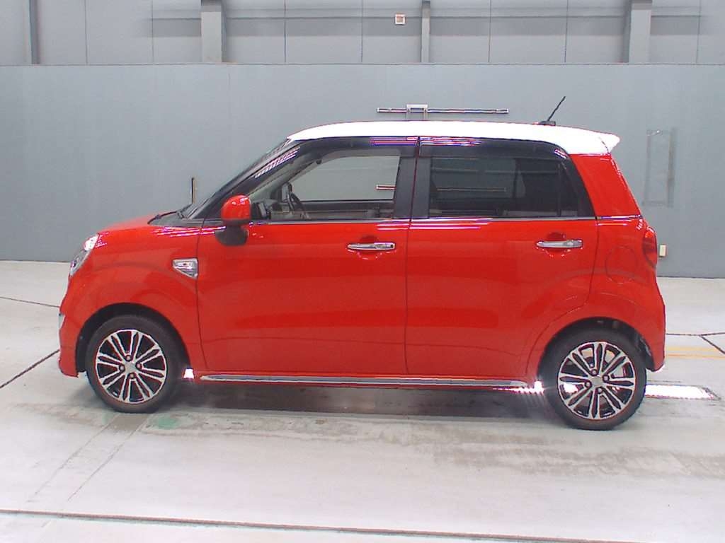 DAIHATSU CAST