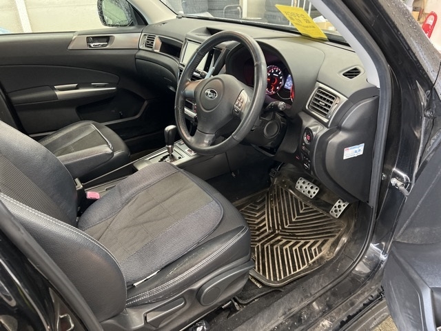 SUBARU EXIGA