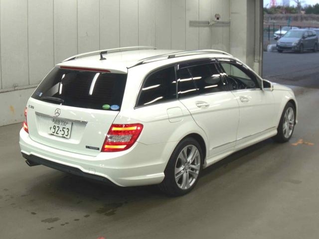 MERCEDES-BENZ C-CLASS