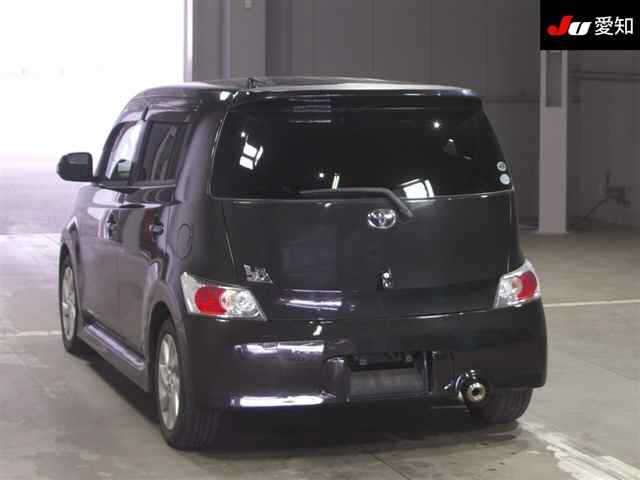 TOYOTA BB