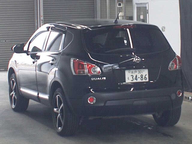 NISSAN DUALIS