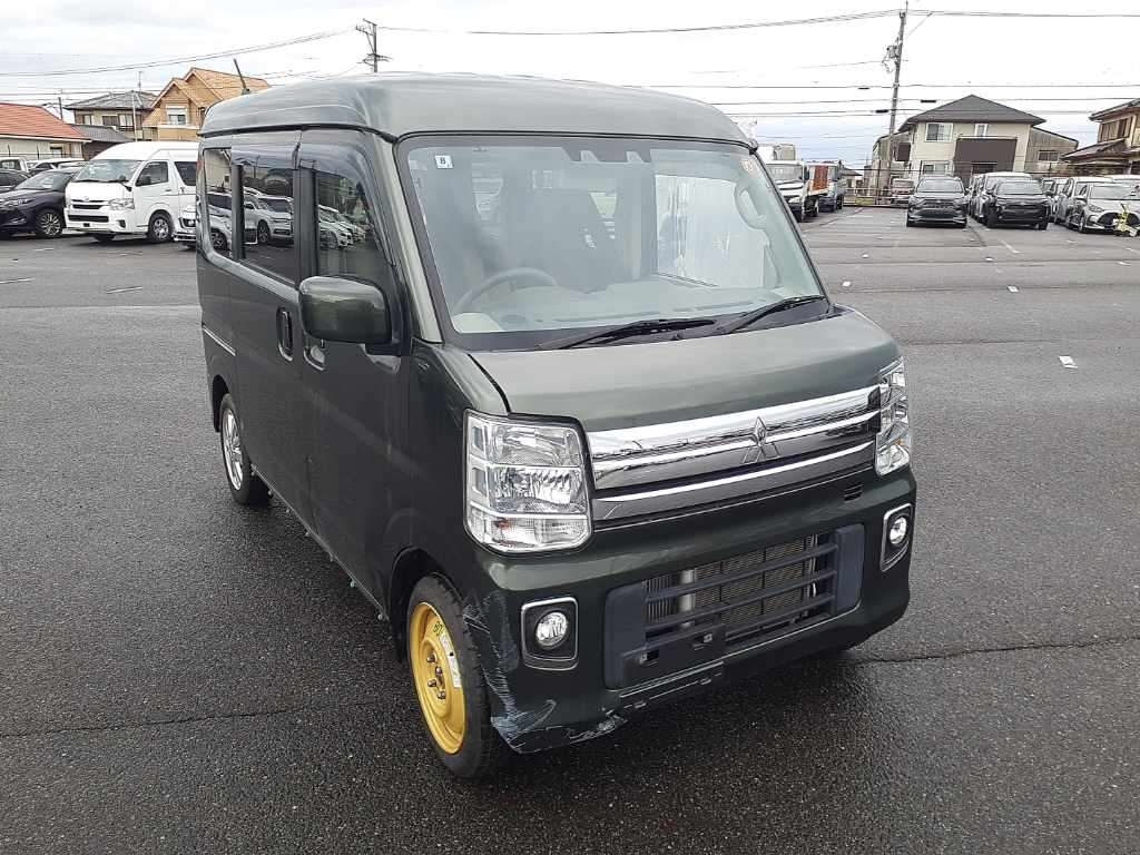 MITSUBISHI TOWN BOX