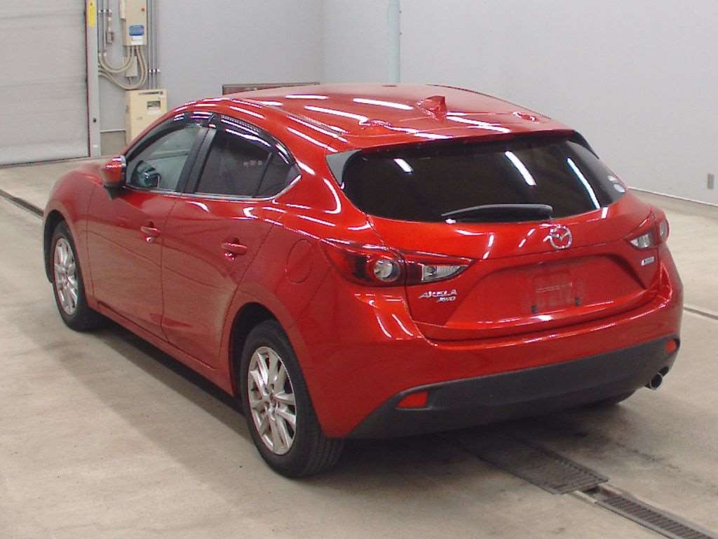 MAZDA AXELA