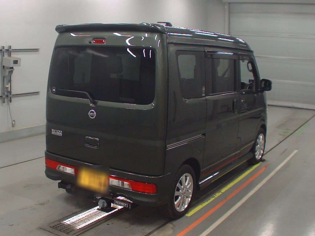 NISSAN NV100 CLIPPER