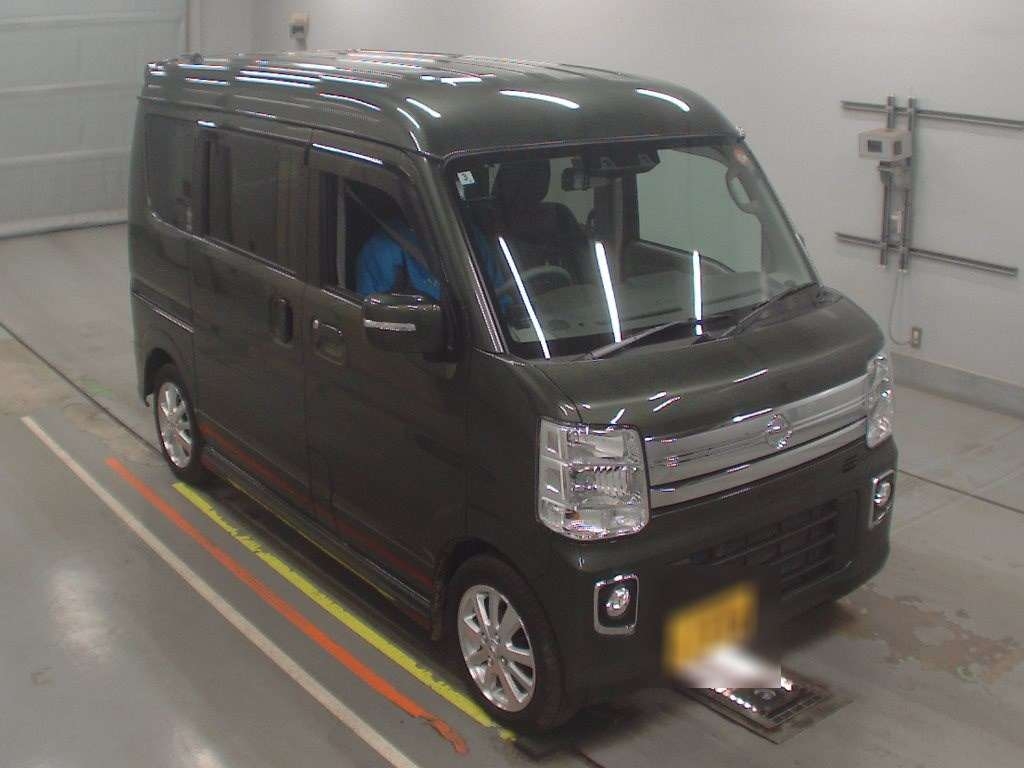 NISSAN NV100 CLIPPER