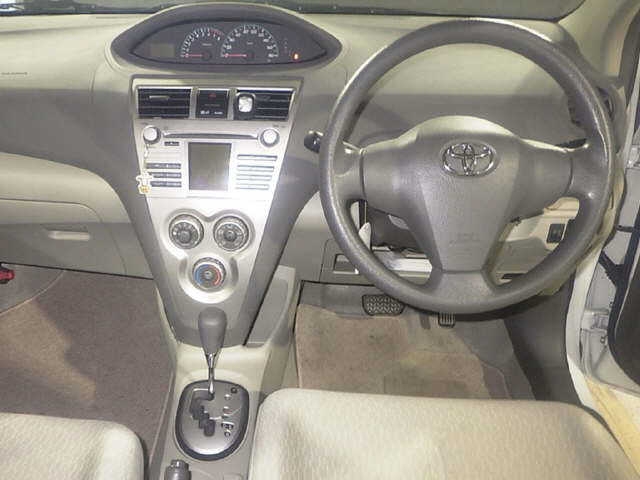 TOYOTA BELTA
