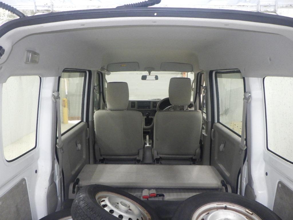 MITSUBISHI MINICAB
