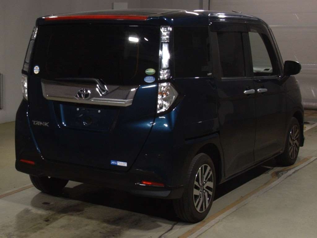 TOYOTA TANK