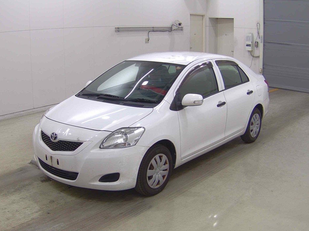 TOYOTA BELTA