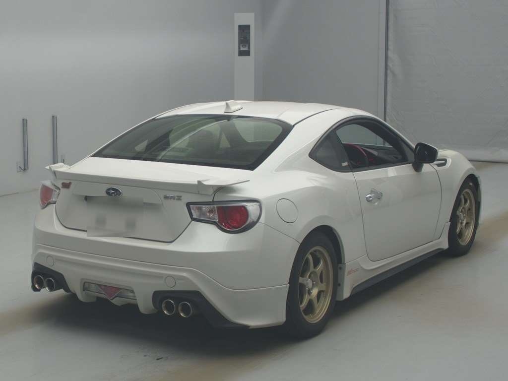 SUBARU BRZ
