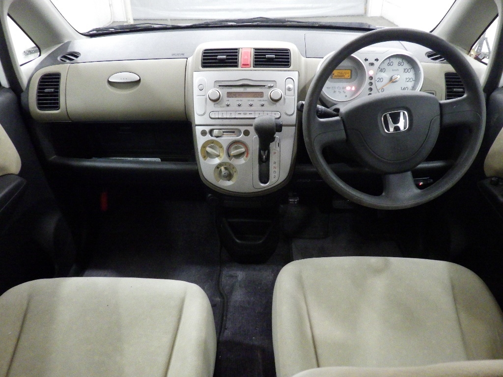 HONDA LIFE