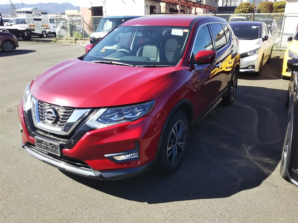NISSAN X-TRAIL