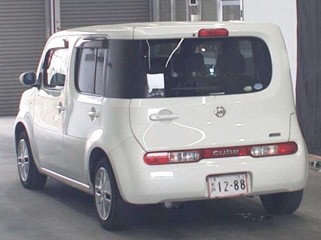 NISSAN CUBE