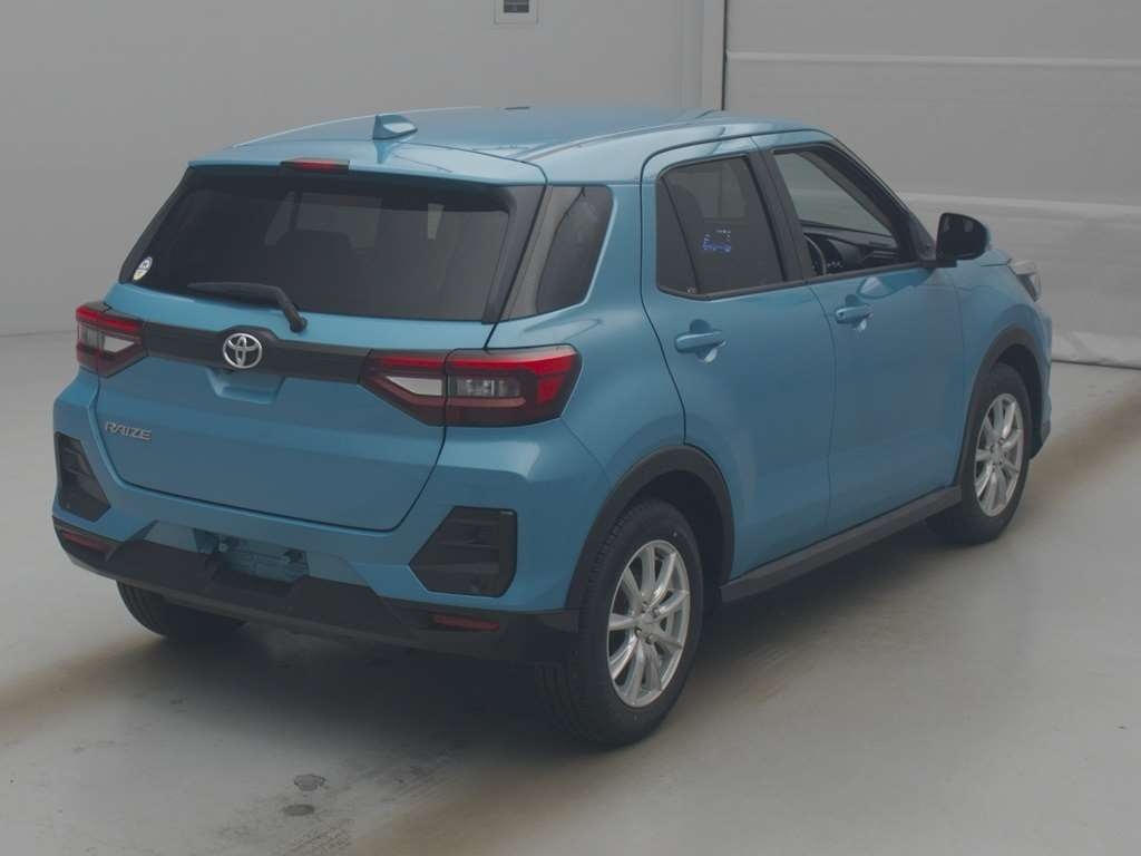 TOYOTA RAIZE