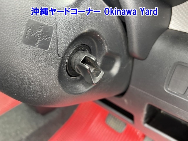 TOYOTA PIXIS SPACE