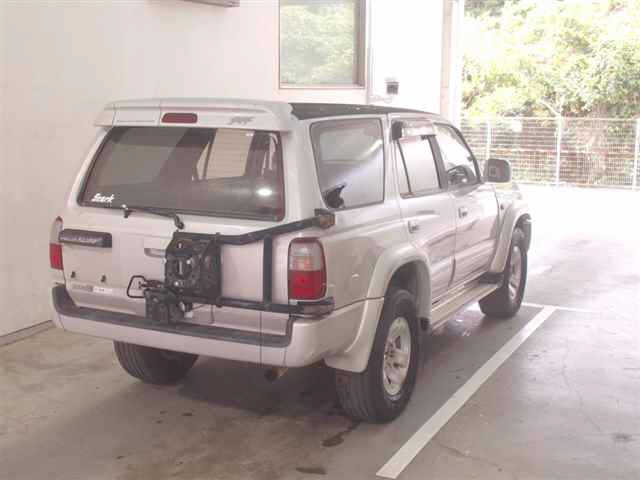 TOYOTA HILUX SURF