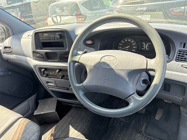 TOYOTA LITE ACE