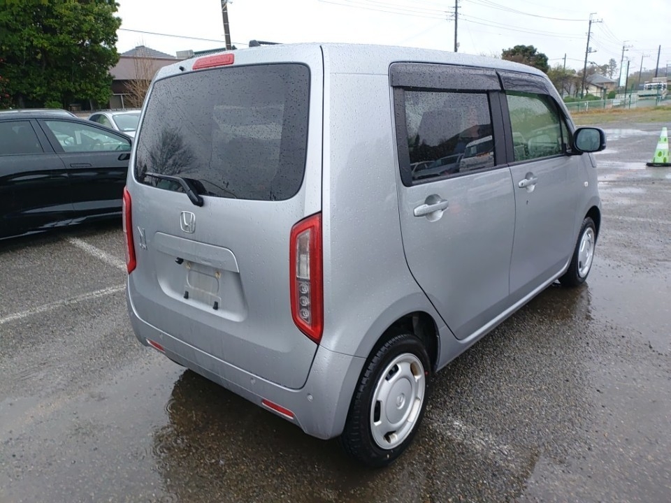 HONDA N-WGN
