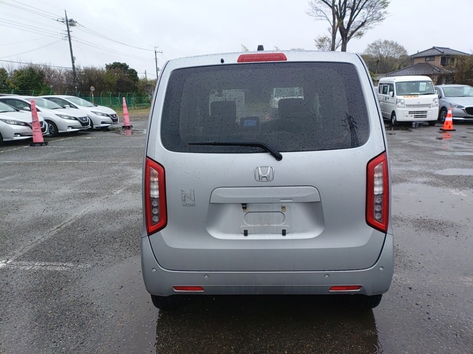 HONDA N-WGN